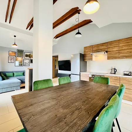 Lomstay A Vysoke Tatry - Apartment Vel'ka Lomnica